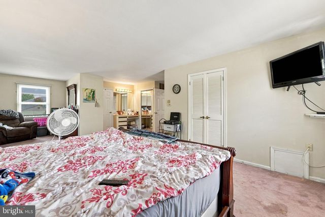 218 RAMBLEWOOD DR, Deptford, NJ 08080