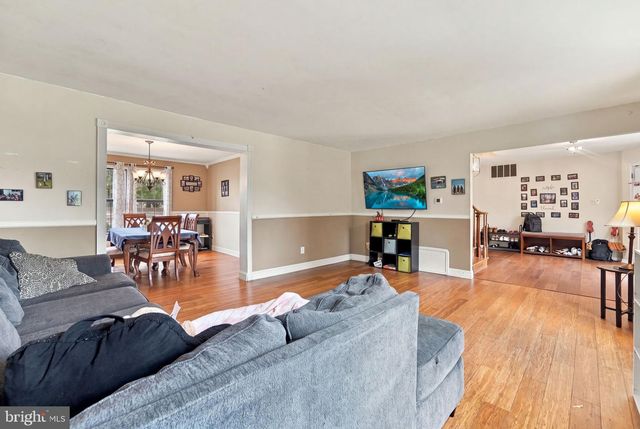 218 RAMBLEWOOD DR, Deptford, NJ 08080
