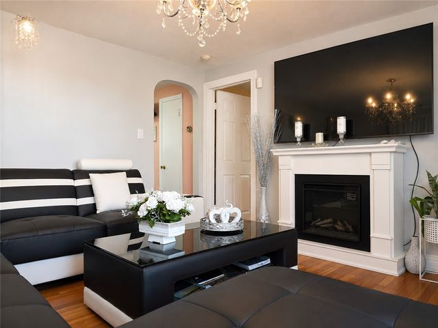 150 Woodbury Street, Pawtucket, RI 02861