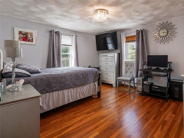 150 Woodbury Street, Pawtucket, RI 02861