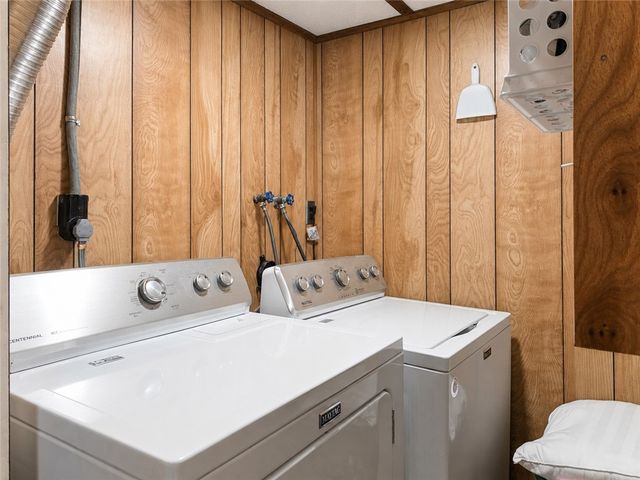 150 Woodbury Street, Pawtucket, RI 02861