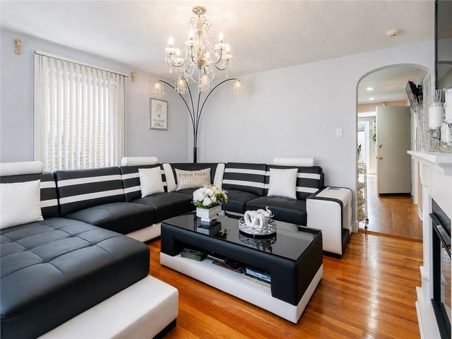 150 Woodbury Street, Pawtucket, RI 02861
