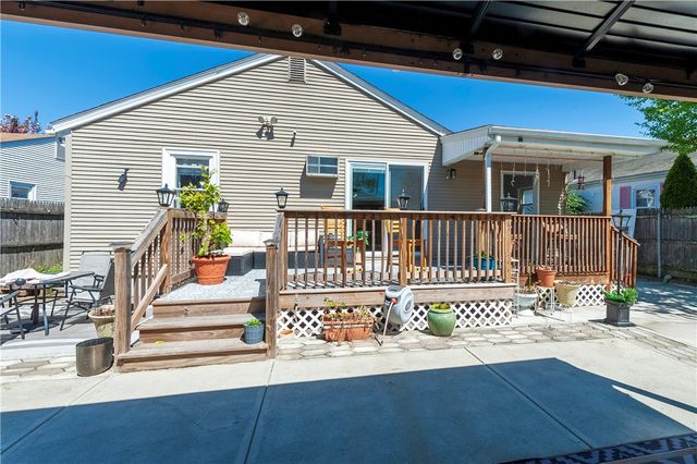 150 Woodbury Street, Pawtucket, RI 02861