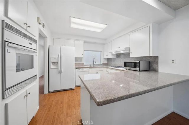 19311 Oak Crossing Road, Newhall, CA 91321