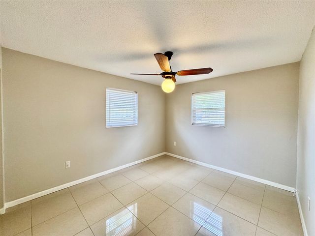 1203 SE 8th Ave, Okeechobee, FL 34974