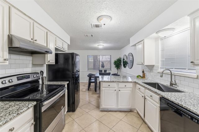 4927 Glendower Drive, Spring, TX 77373