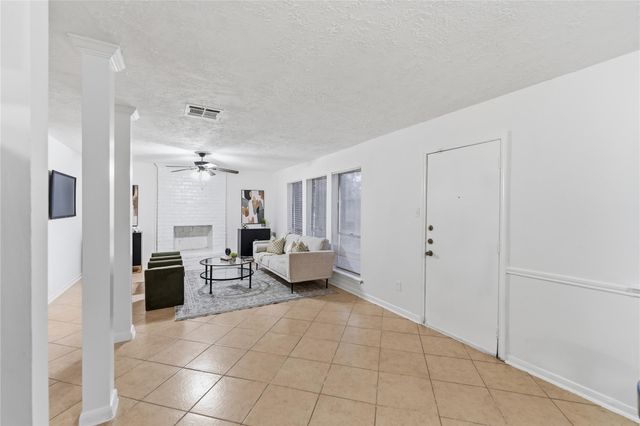 4927 Glendower Drive, Spring, TX 77373