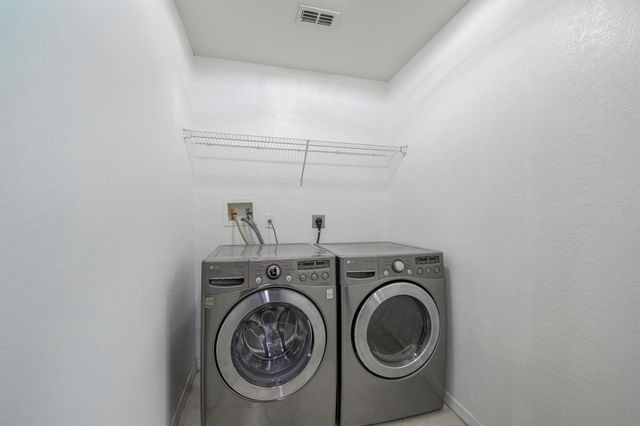 2882 SW Cape Breton Drive, Port St Lucie, FL 34953