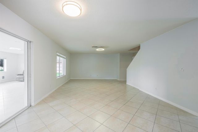 2882 SW Cape Breton Drive, Port St Lucie, FL 34953