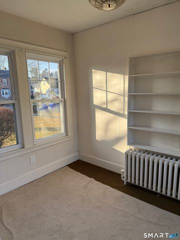 35 Stillwold Drive, Wethersfield, CT 06109