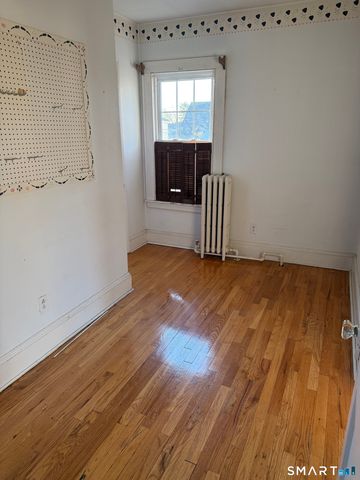 35 Stillwold Drive, Wethersfield, CT 06109