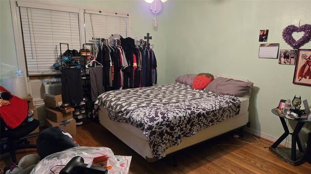 2901 N Houston Drive, La Marque, TX 77568