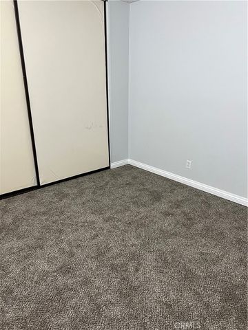 192 Streamwood, Irvine, CA 92620