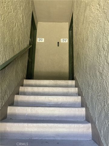 192 Streamwood, Irvine, CA 92620