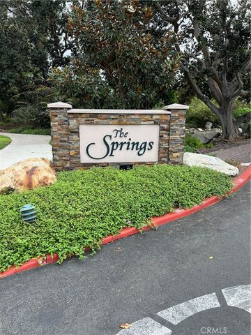 192 Streamwood, Irvine, CA 92620