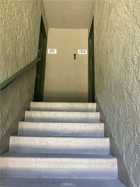 192 Streamwood, Irvine, CA 92620 — photo 2