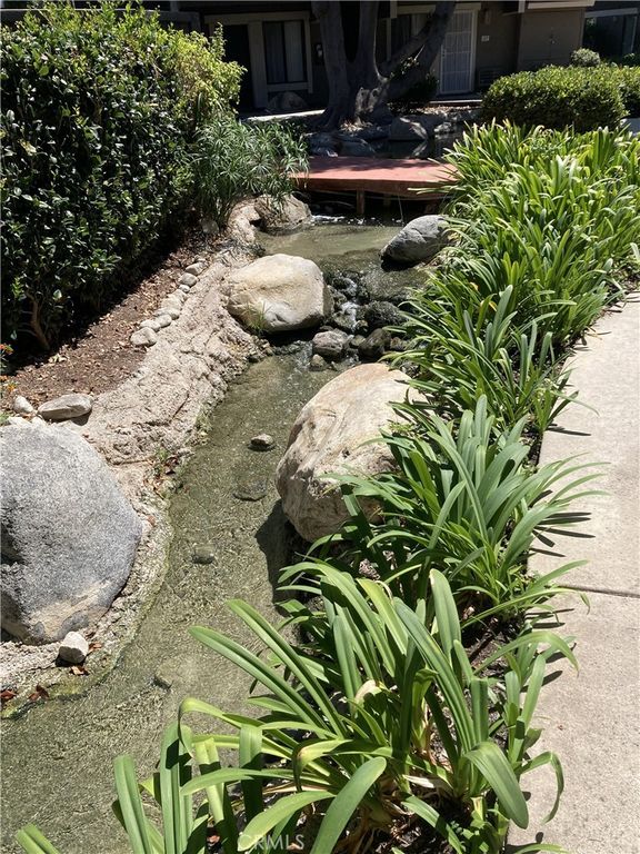 192 Streamwood, Irvine, CA 92620 — photo 3