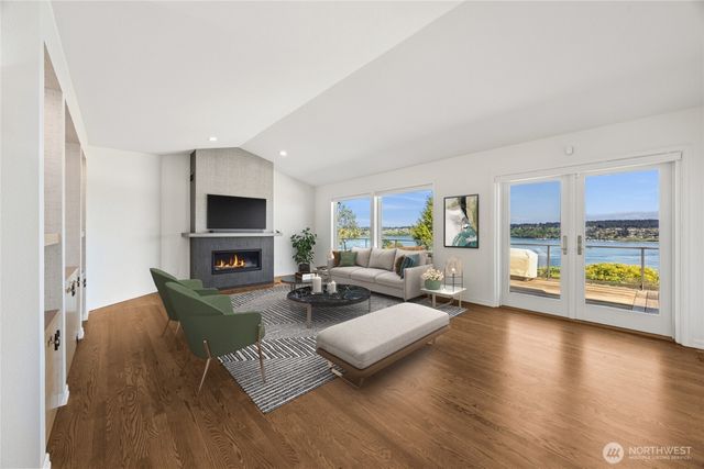 1529 13th Court, Fox Island, WA 98333