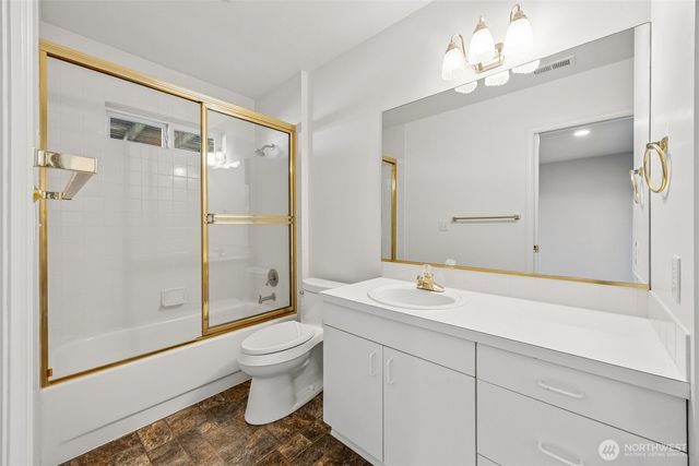 1529 13th Court, Fox Island, WA 98333