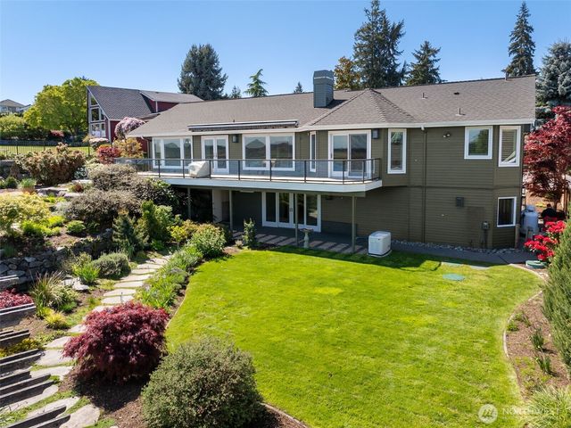 1529 13th Court, Fox Island, WA 98333