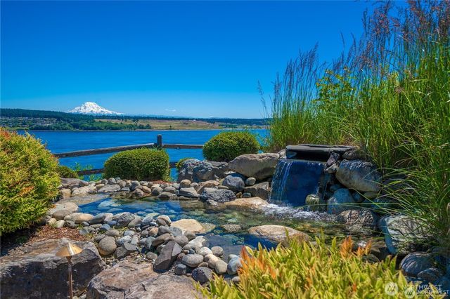 1529 13th Court, Fox Island, WA 98333