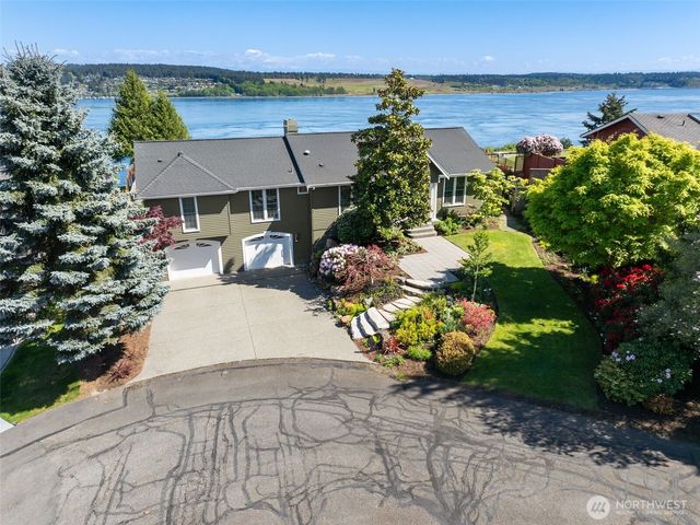 1529 13th Court, Fox Island, WA 98333