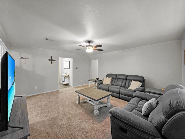 64 County Road 4010, Dayton, TX 77535