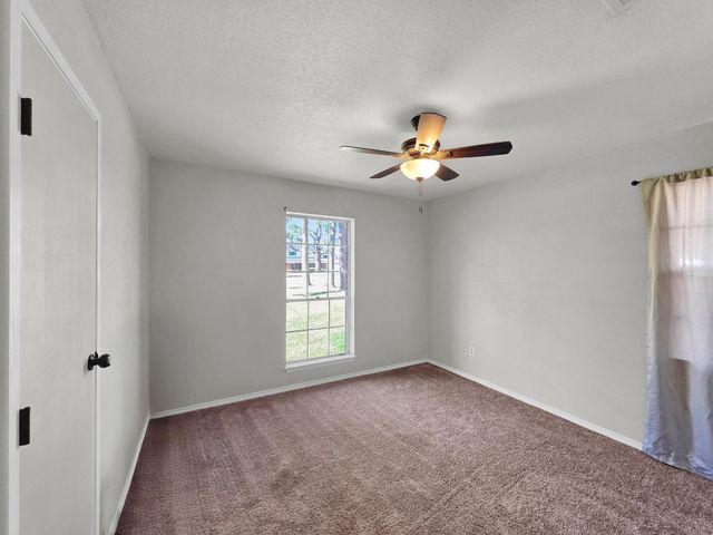 64 County Road 4010, Dayton, TX 77535