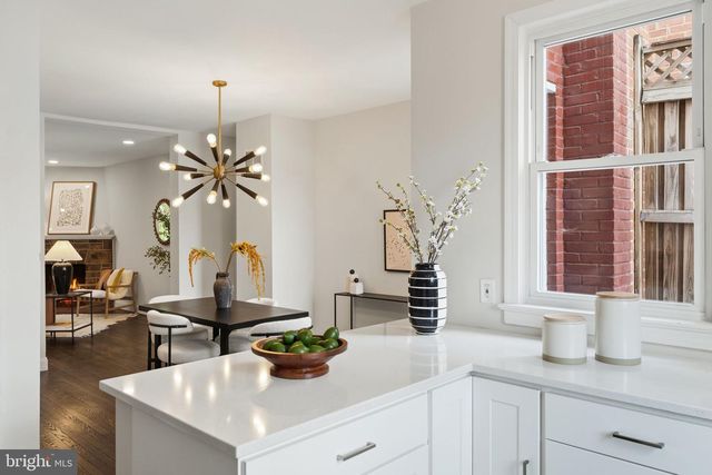 5221 2ND ST NW, Washington, DC 20011