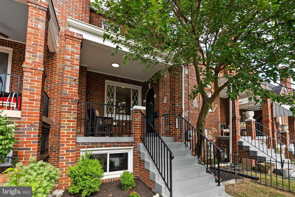 5221 2ND ST NW, Washington, DC 20011