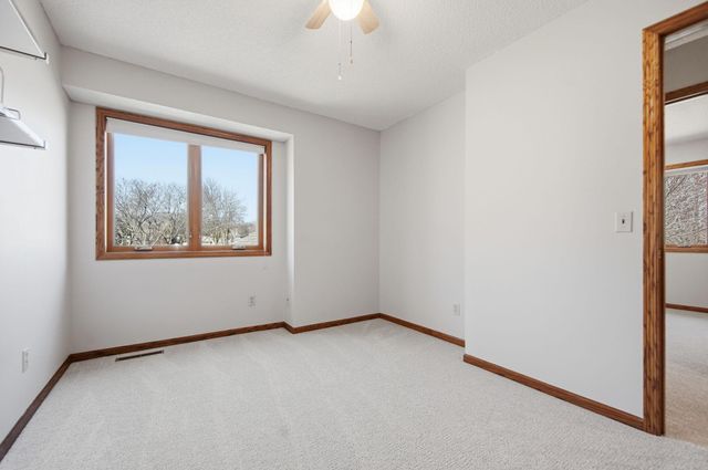 1100 Cherry Court, Burnsville, MN 55306