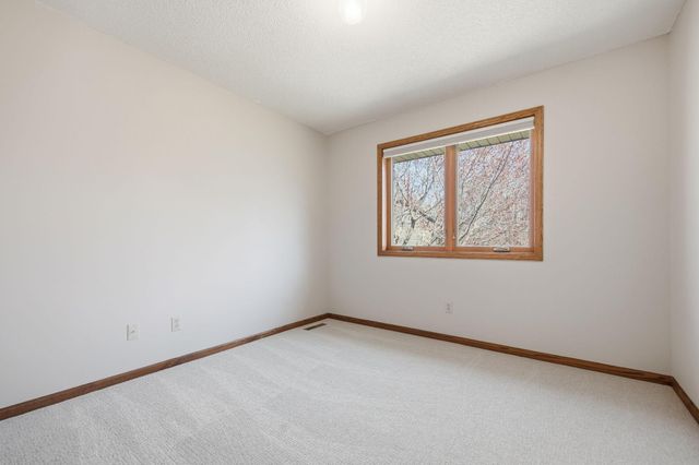 1100 Cherry Court, Burnsville, MN 55306