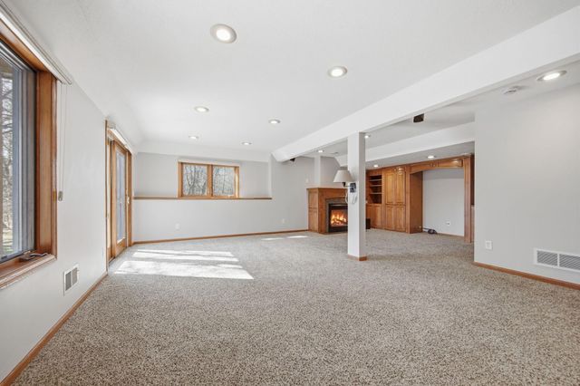 1100 Cherry Court, Burnsville, MN 55306