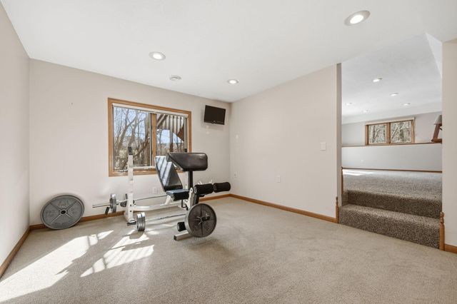 1100 Cherry Court, Burnsville, MN 55306