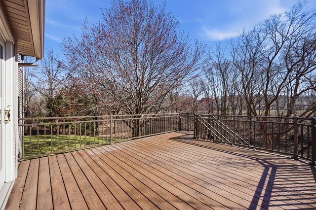 1100 Cherry Court, Burnsville, MN 55306