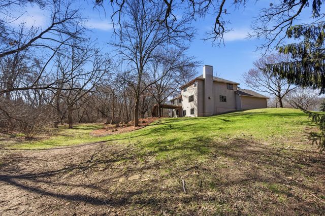 1100 Cherry Court, Burnsville, MN 55306