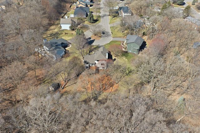 1100 Cherry Court, Burnsville, MN 55306