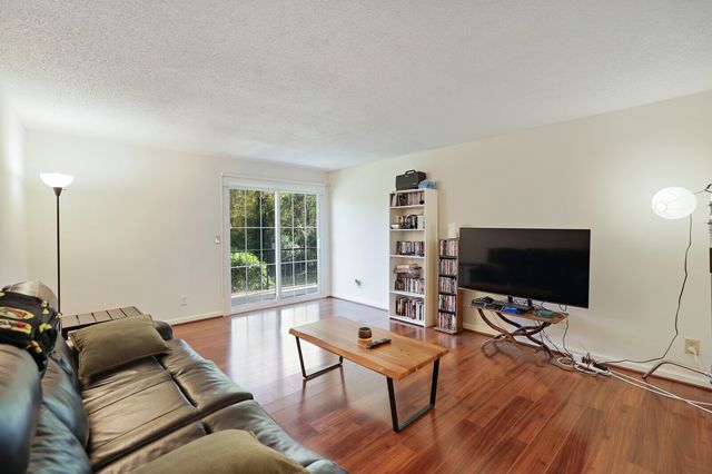 4487 Post Pl Apt 108, Nashville, TN 37205