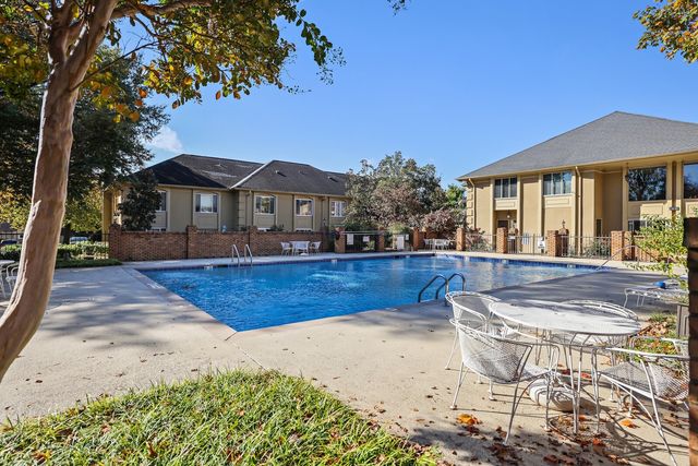 4487 Post Pl Apt 108, Nashville, TN 37205