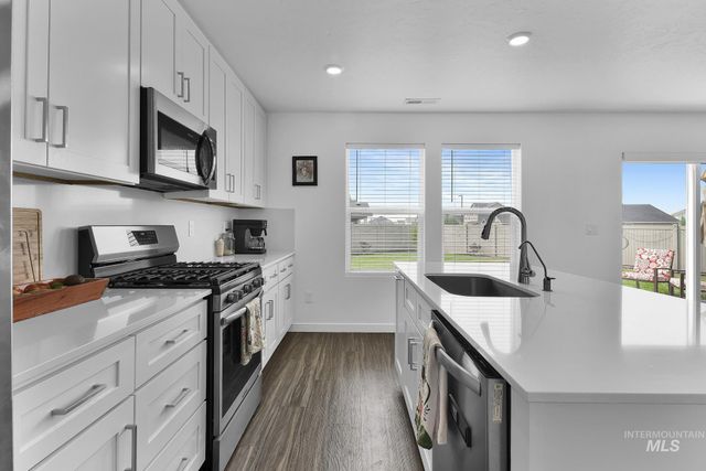 18227 N Rain Dance Way, Nampa, ID 83687