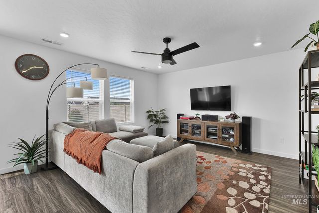 18227 N Rain Dance Way, Nampa, ID 83687