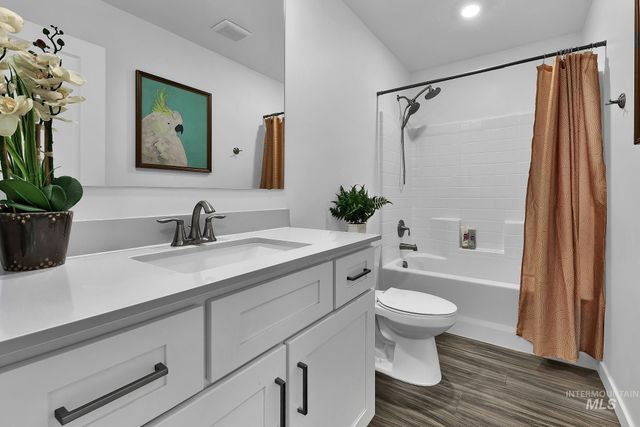 18227 N Rain Dance Way, Nampa, ID 83687
