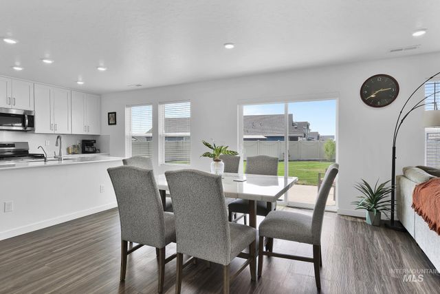 18227 N Rain Dance Way, Nampa, ID 83687