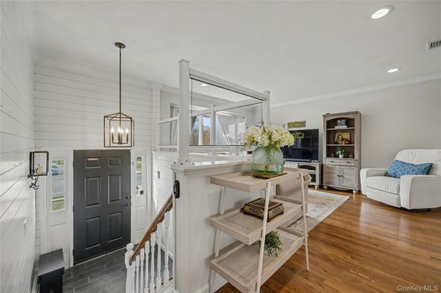 17 Country Lane Drive, Kings Park, NY 11754