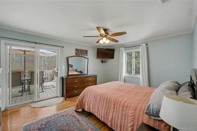 17 Country Lane Drive, Kings Park, NY 11754