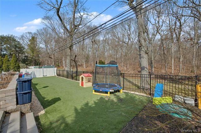 17 Country Lane Drive, Kings Park, NY 11754