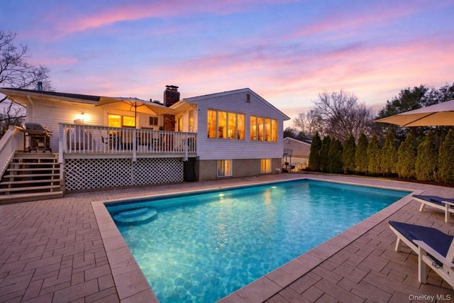 17 Country Lane Drive, Kings Park, NY 11754