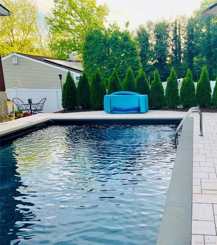 17 Country Lane Drive, Kings Park, NY 11754