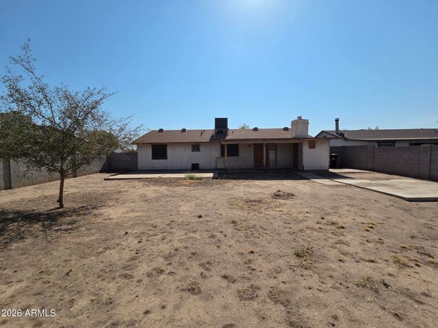 1910 N 42ND Drive, Phoenix, AZ 85009