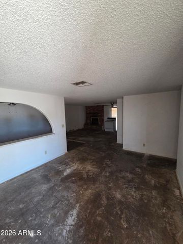1910 N 42ND Drive, Phoenix, AZ 85009